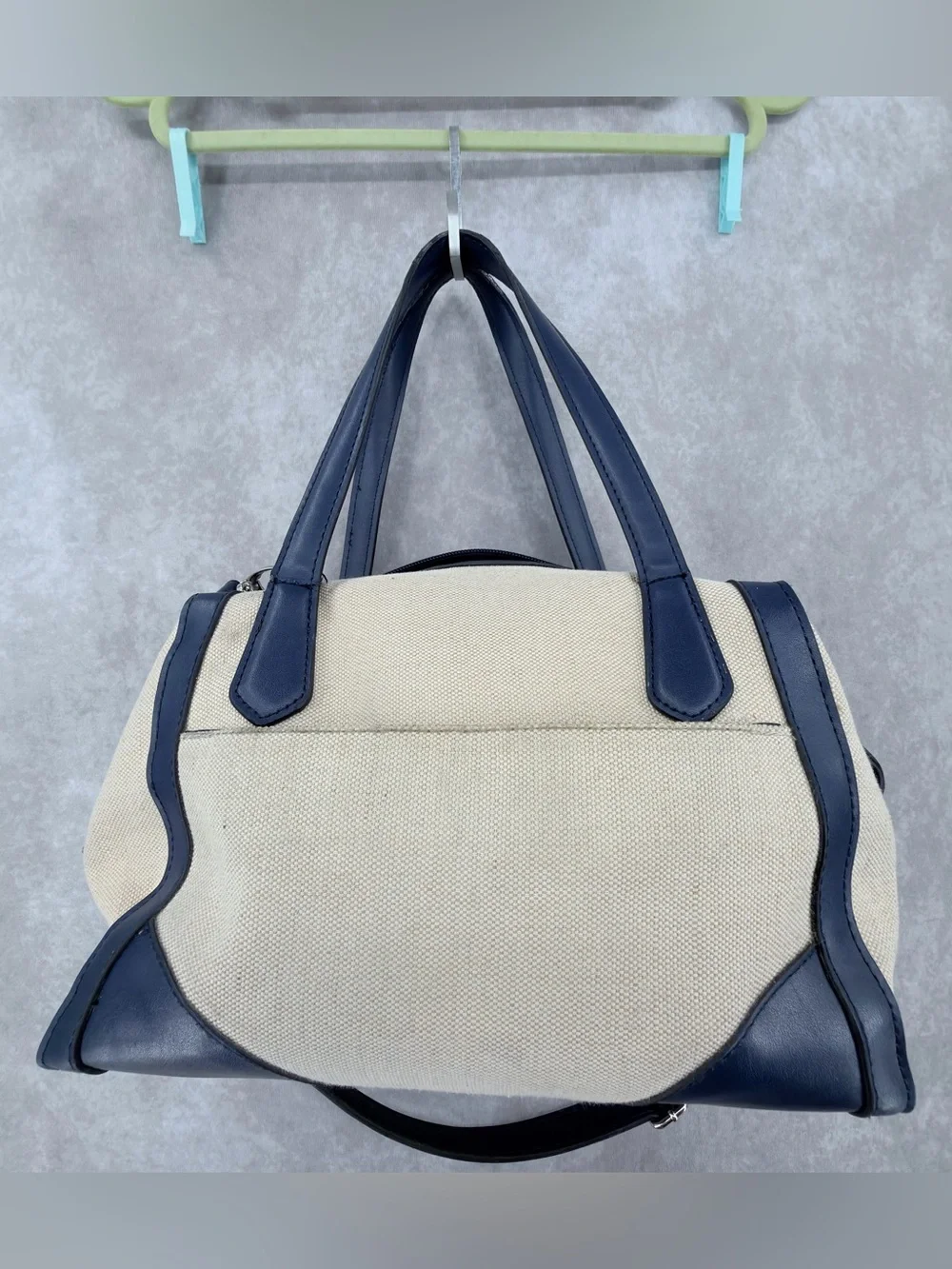London Fog classic canvas